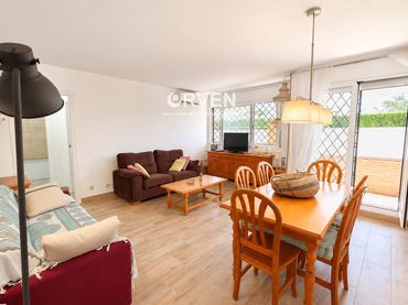 Piso con ascensor en venta en ESTURIO
