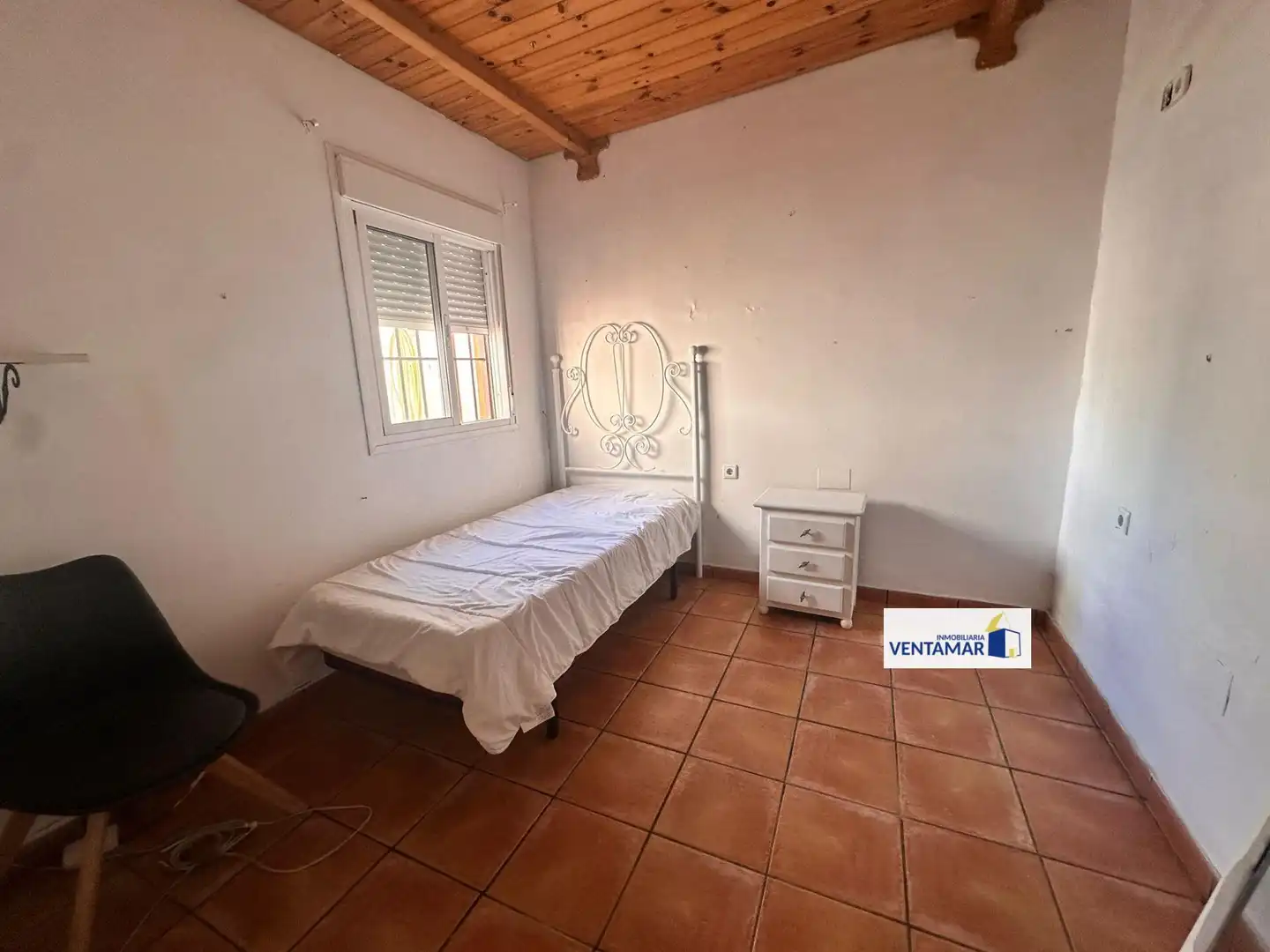 Außenansicht von Country house zum Verkauf in La Línea de la Concepción mit Privatgarten und Abstellraum