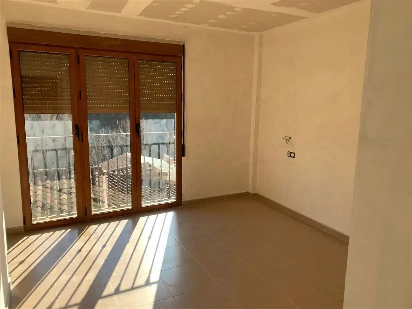 Schlafzimmer von Wohnung zum Verkauf in Gaibiel mit Klimaanlage und Balkon