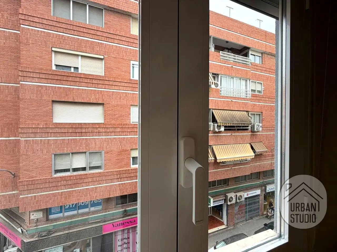 Exterior view of Flat for share in Alicante / Alacant  with Furnished