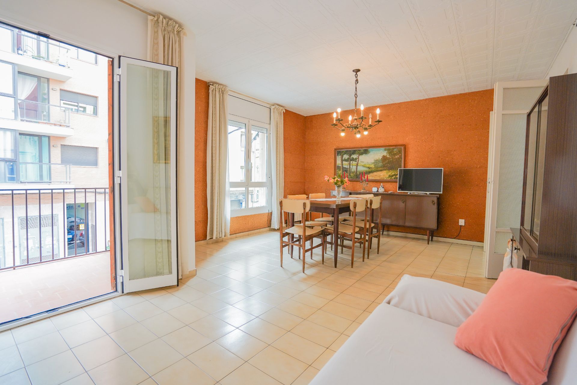 Sala d'estar de Casa adosada en venda en Reus amb Calefacció, Terrassa i Traster