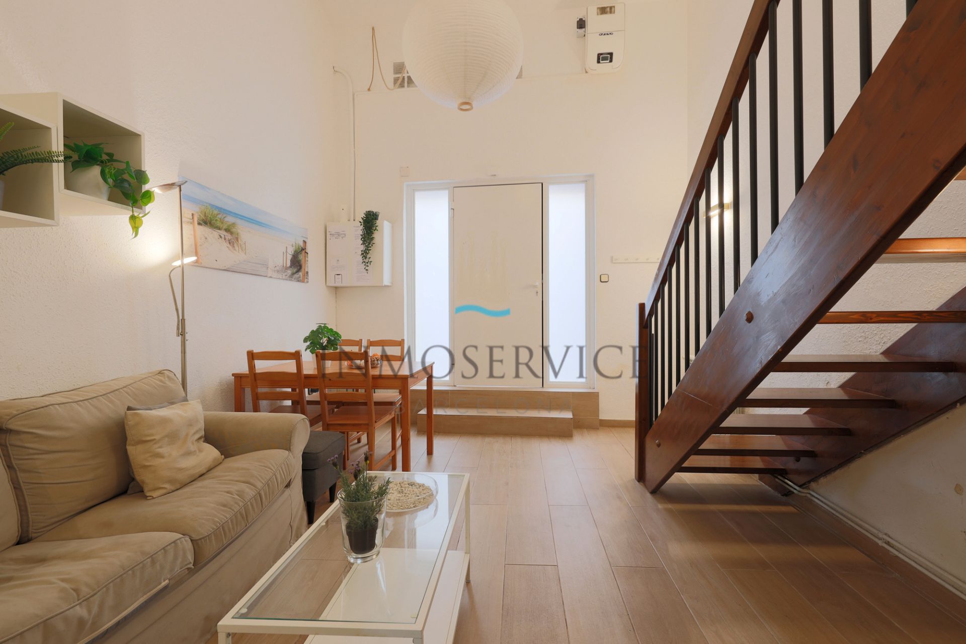 Sala d'estar de Pis en venda en  Barcelona Capital amb Calefacció, Parquet i Moblat