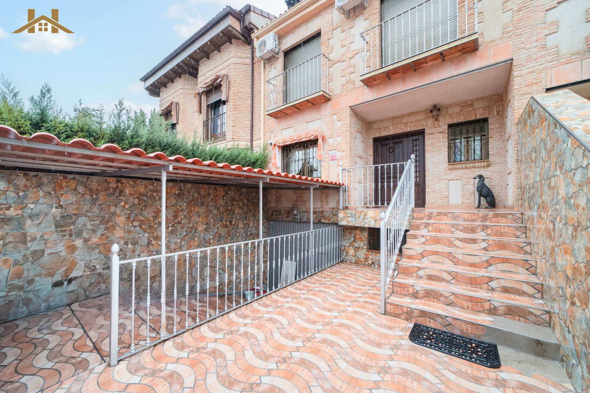 Exterior view of Single-family semi-detached for sale in Navalcarnero