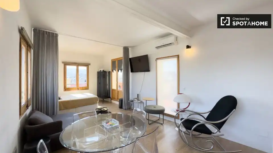 Flat with terrace to rent in Ciutat Vella, imagen 9