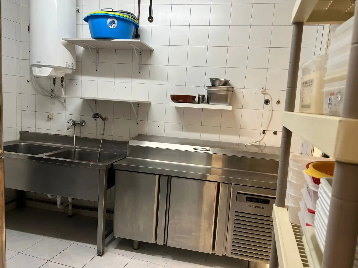 Cocina de Local de alquiler en Granada con Aire acondicionado, Calefacción y Terraza