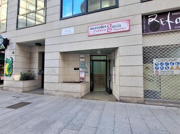 Locale commerciale in vendita a Centro
