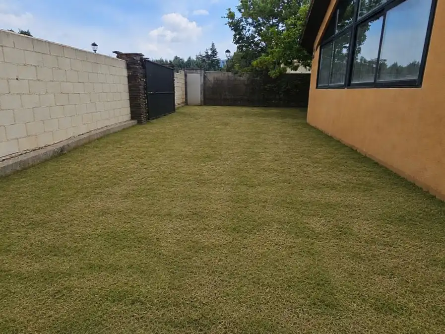 Jardí de Casa o xalet en venda en Riaza amb Piscina