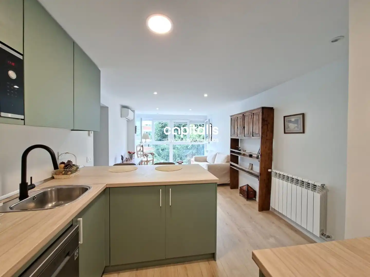Kitchen of Flat for rent in Madrid  with Air Conditioner, Heating and Furnished