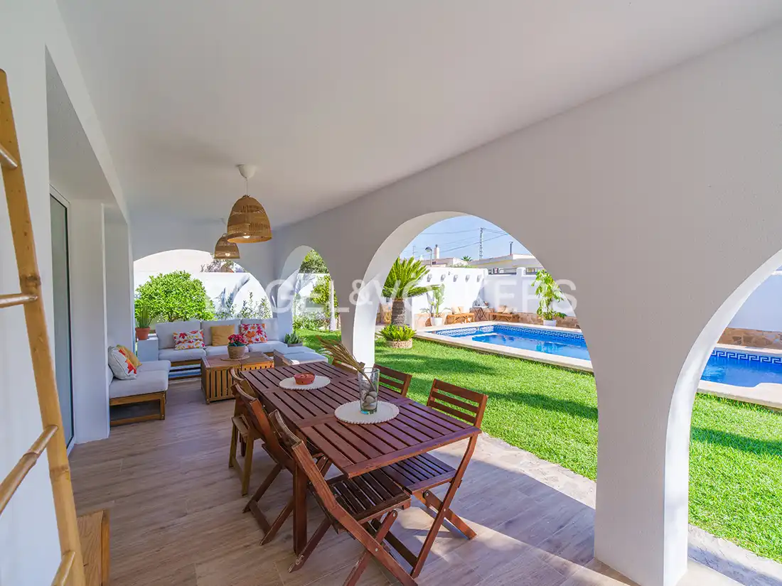 Terraza de Casa o chalet en venta en Sant Joan d'Alacant con Aire acondicionado, Calefacción y Jardín privado