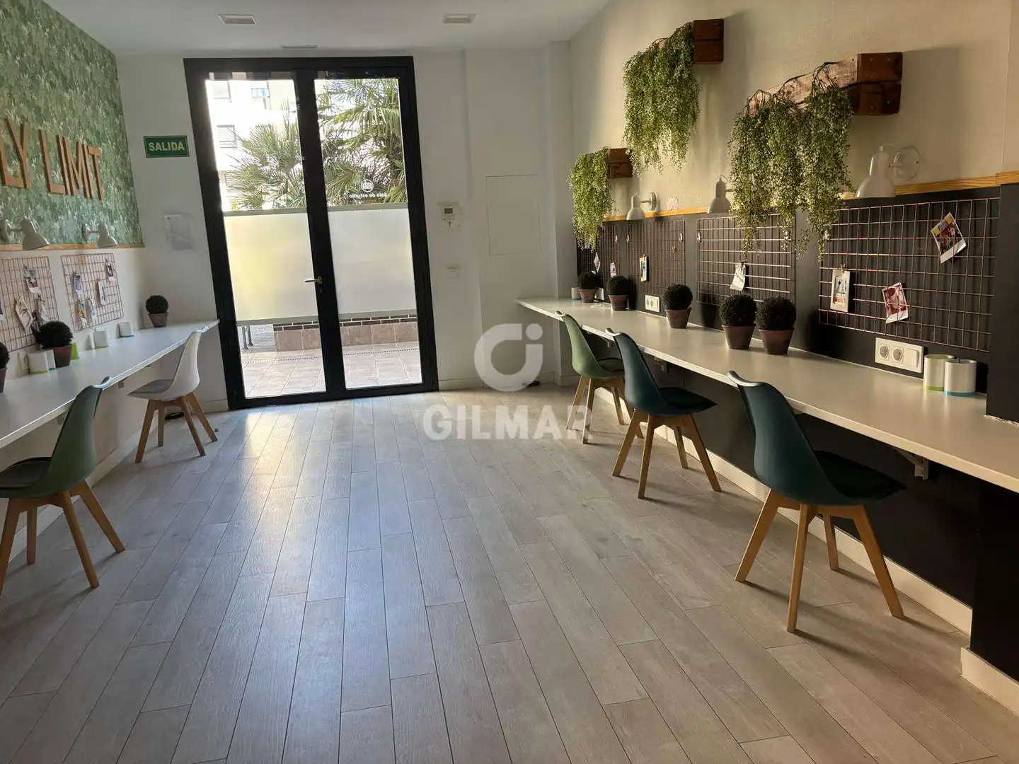Kitchen of Flat for sale in Madrid  with Heating, Private garden and Storage room