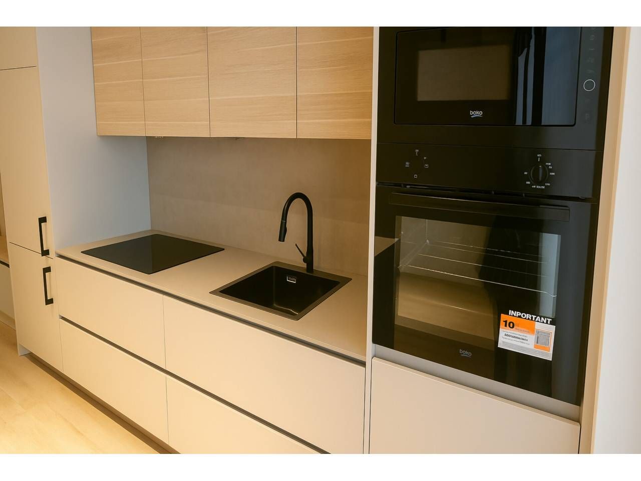 Kitchen of Flat for sale in Badalona  with Air Conditioner and Parquet flooring