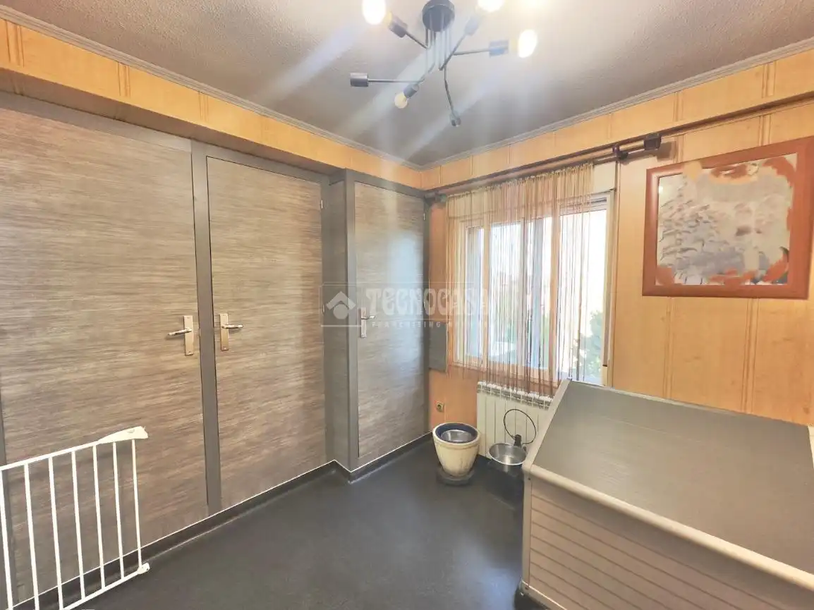 Bedroom of Flat for sale in Móstoles  with Air Conditioner, Heating and Terrace