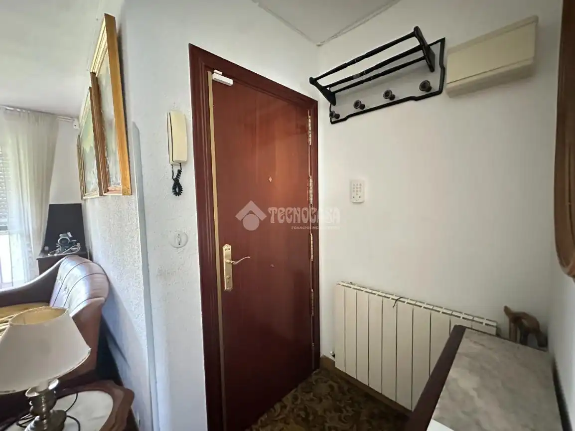Bedroom of Flat for sale in Madrid  with Air Conditioner, Heating and Parquet flooring