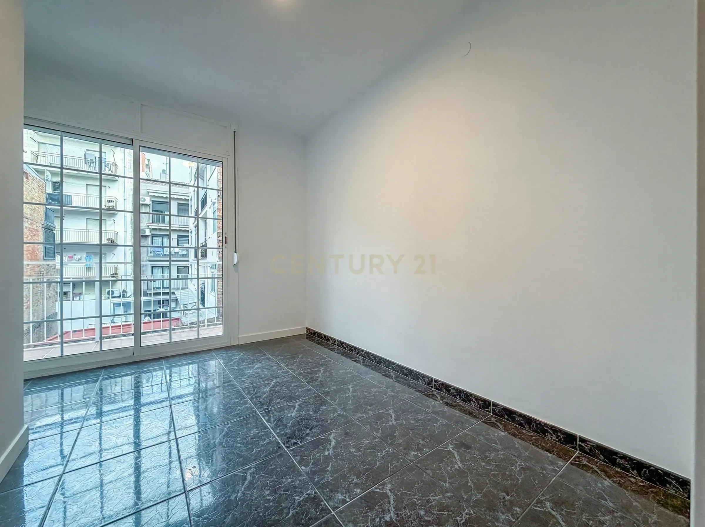 Flat for sale in Mataró