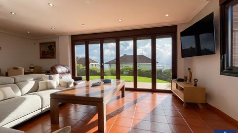 Foto 4 de Casa o xalet en venda a Calle Cuba, Luanco - Aramar - Antromero, Asturias