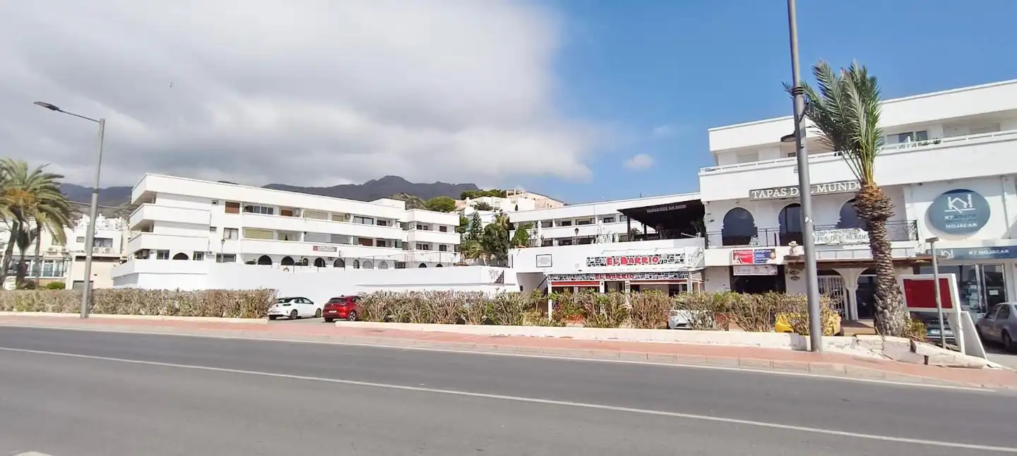 Vista exterior de Planta baja en venta en Mojácar con Piscina comunitaria