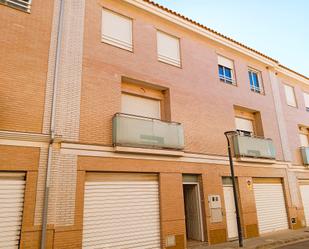 Exterior view of Single-family semi-detached for sale in Casinos  with Terrace, Storage room and Balcony