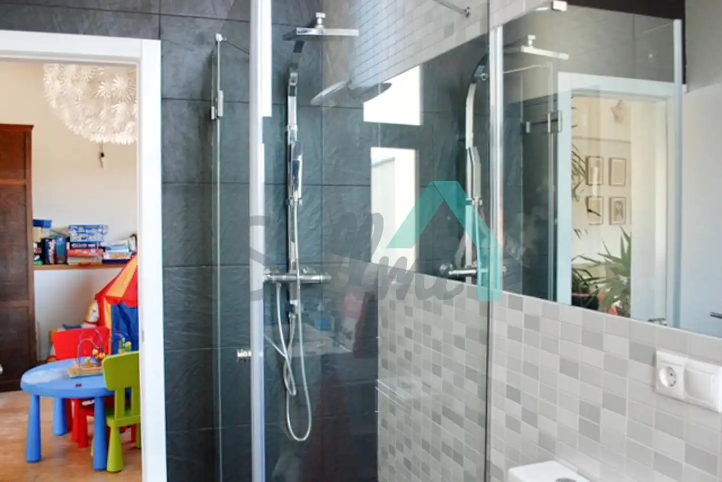 Bathroom of Houses for rent in Siero  with Heating, Parquet flooring and Terrace