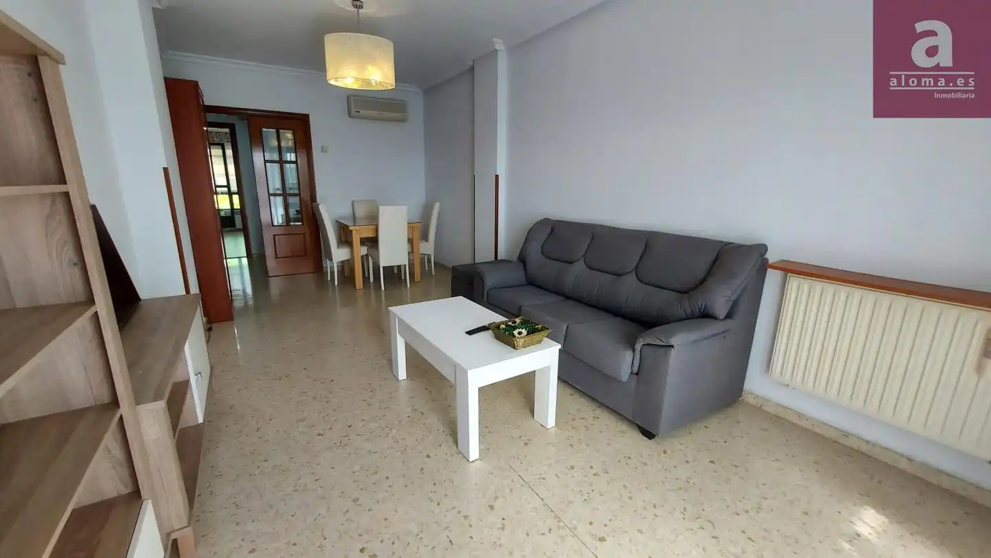 Living room of Flat for rent in Cáceres  with Heating, Terrace and Furnished