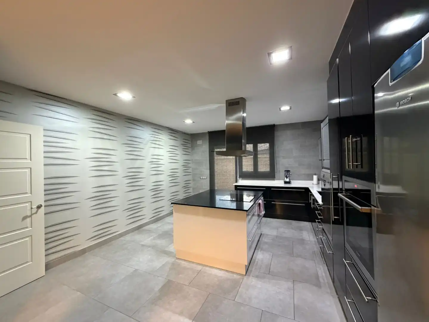 Kitchen of Houses for sale in Albesa  with Air Conditioner, Heating and Parquet flooring