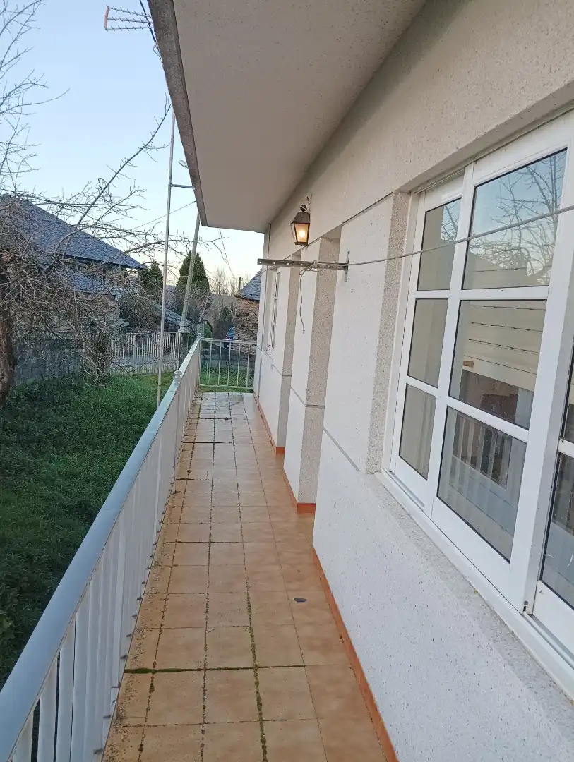 Terrassa de Casa o xalet en venda en Becerreá amb Moblat