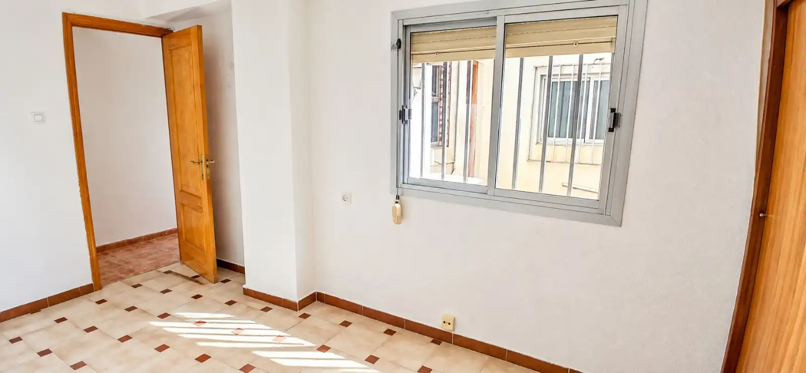 Habitación de Piso en venta en Almería