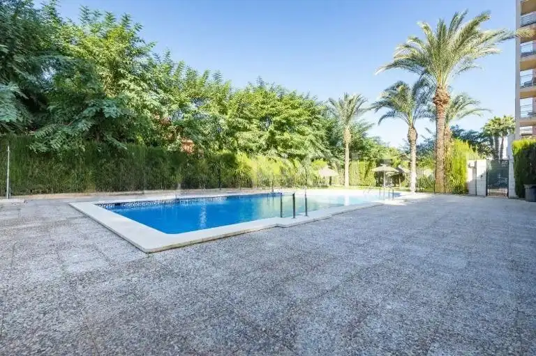 Piscina de Pis en venda en Murcia amb Moblat, Balcó i Piscina comunitària