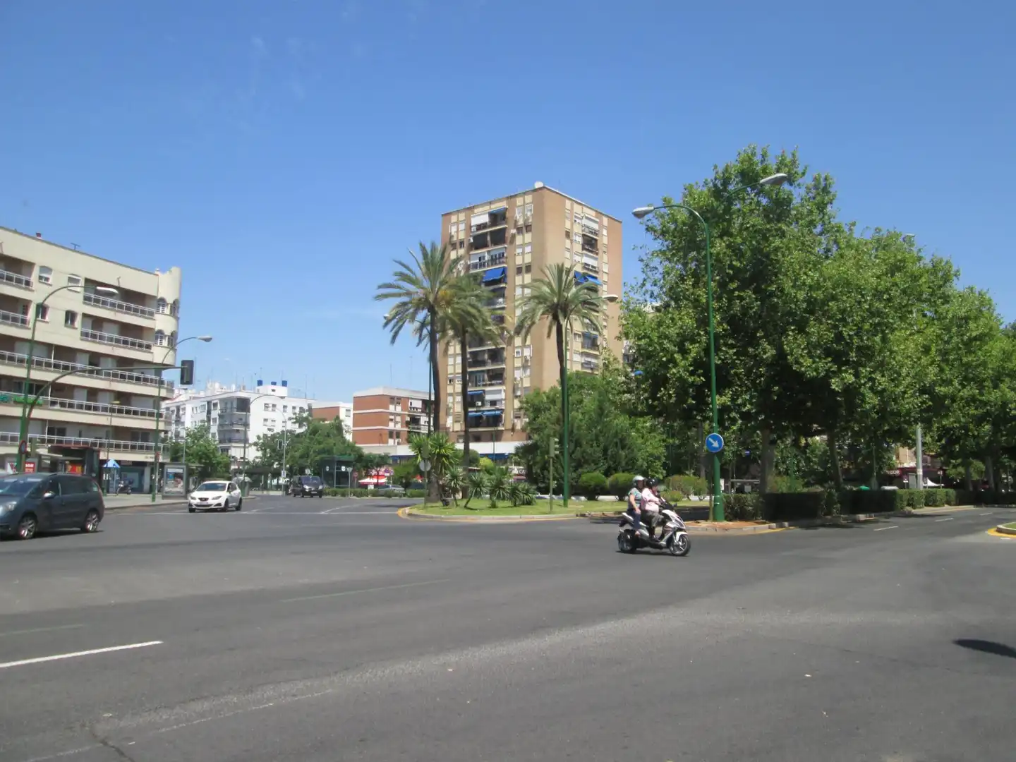 Vista exterior de Garaje de alquiler en Sevilla