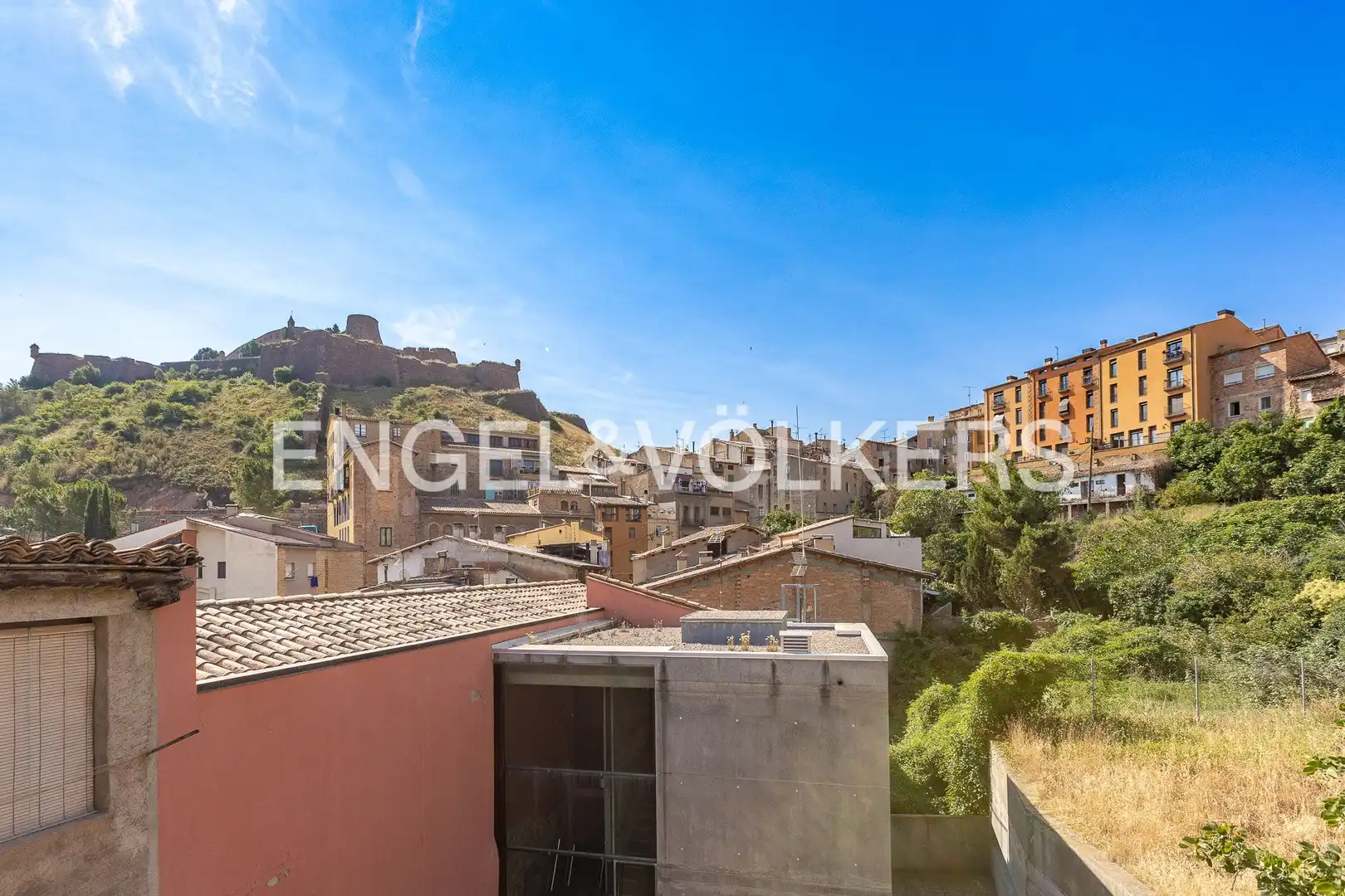 Vista exterior de Casa o xalet en venda en Cardona amb Calefacció i Jardí privat