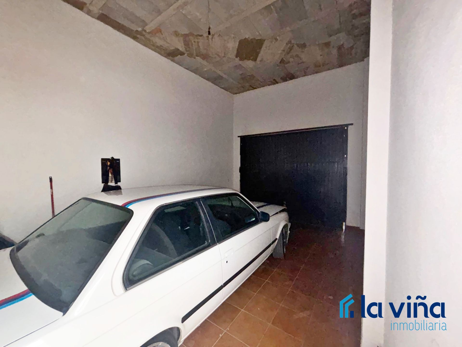 Garage for sale in Campillos