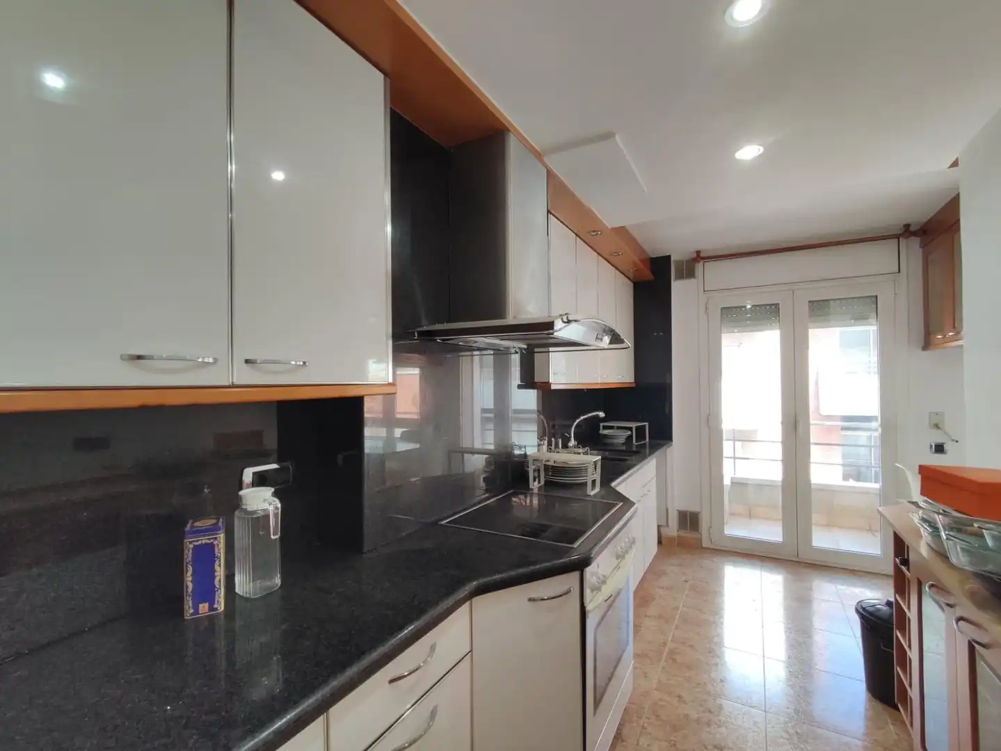 Cocina de Dúplex de alquiler en Manresa con Calefacción, Terraza y Trastero