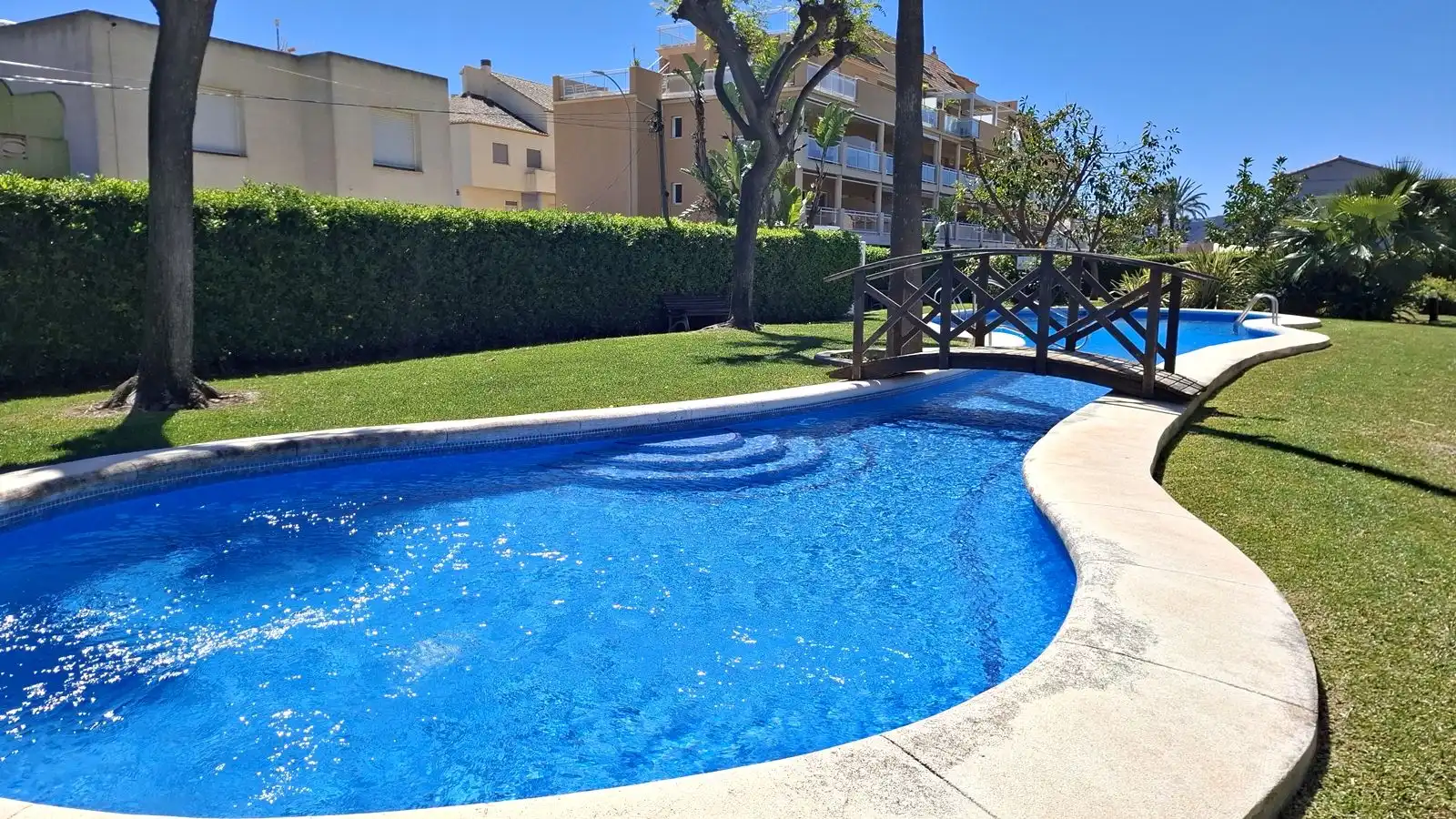 Piscina de Àtic en venda en Dénia amb Aire condicionat, Calefacció i Jardí privat