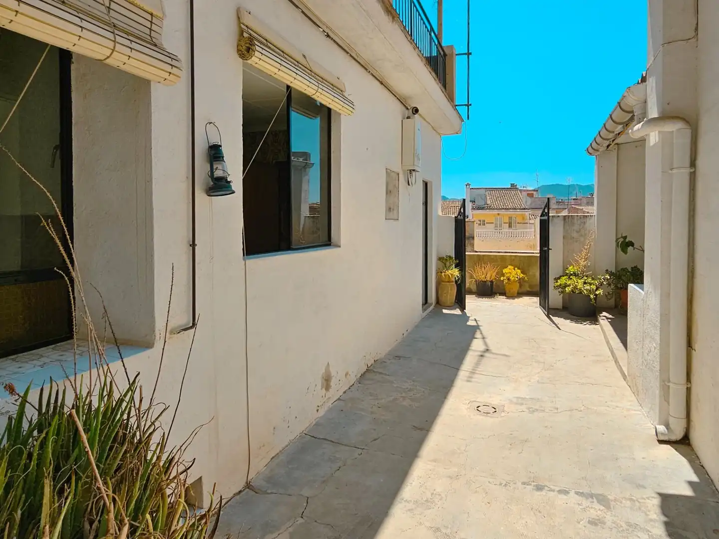 Vista exterior de Finca rústica en venta en La Llosa de Ranes con Aire acondicionado, Jardín privado y Terraza