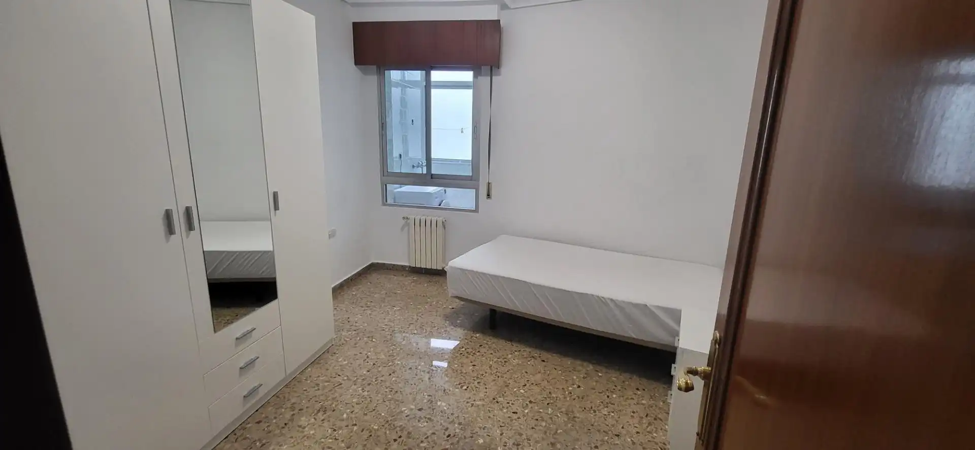 Bedroom of Flat for rent in Albacete  with Air Conditioner, Heating and Furnished