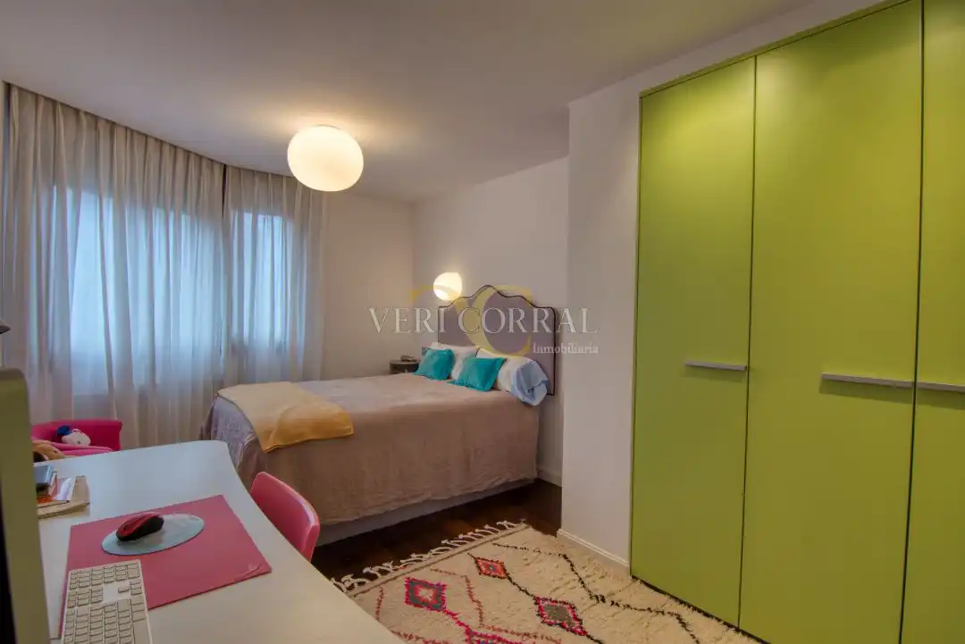 Duplexes for sale in Calle Ingeniero Marquina, Parque San Francisco - Uría