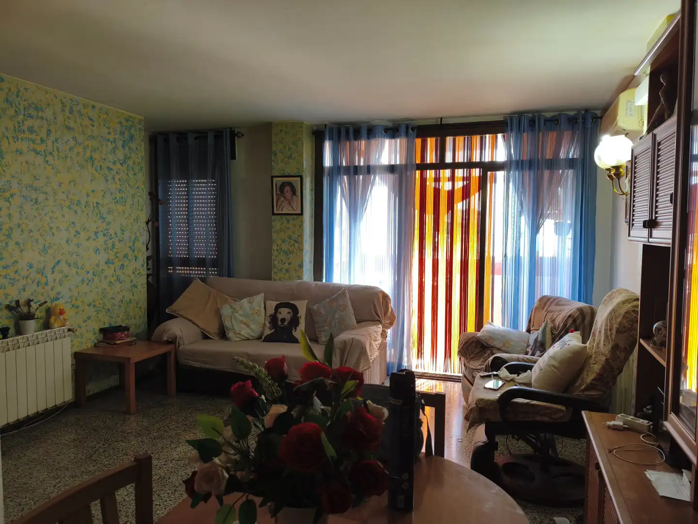 Sala de estar de Piso en venta en Canovelles con Aire acondicionado, Calefacción y Amueblado