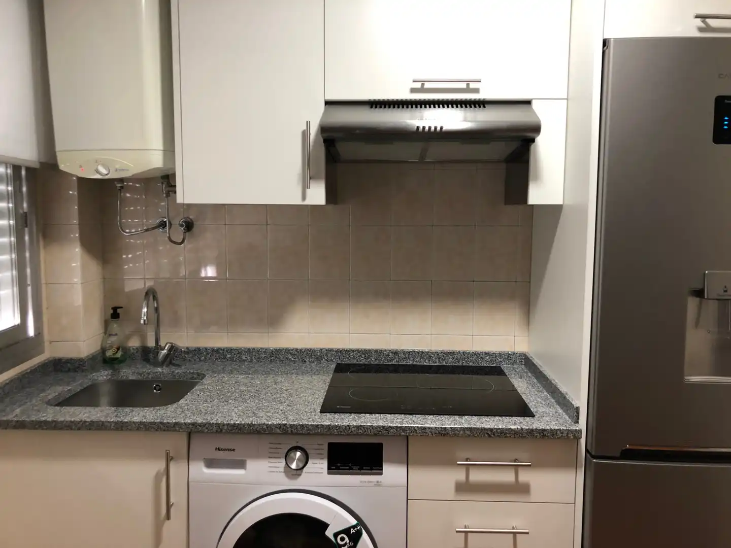 Cocina de Piso de alquiler en Santiago de Compostela  con Amueblado