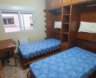 Bedroom of Flat to share in  Valencia Capital  with Air Conditioner, Heating and Terrace