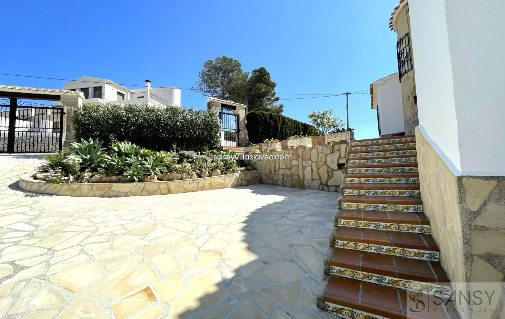 Garden of Houses for sale in Jávea / Xàbia  with Air Conditioner and Storage room