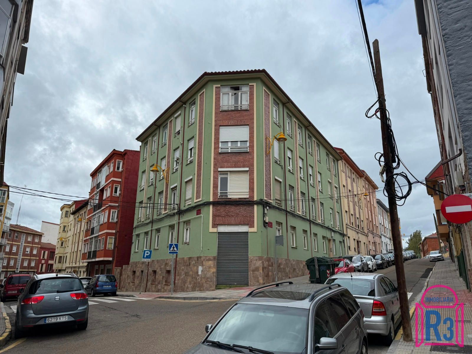 Pis en venda a Jose María Vicente López, San Esteban