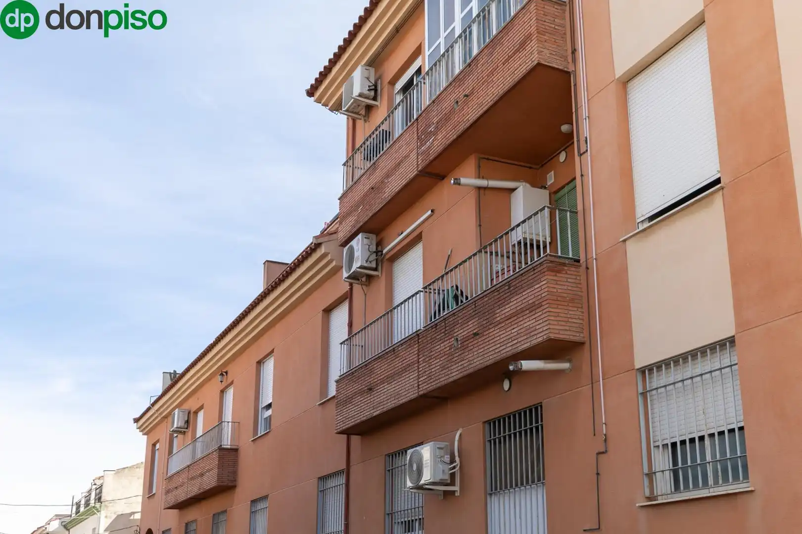 Exterior view of Flat for sale in Armilla  with Heating, Furnished and Balcony
