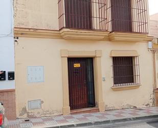 Vista exterior de Casa o xalet en venda en Tomares