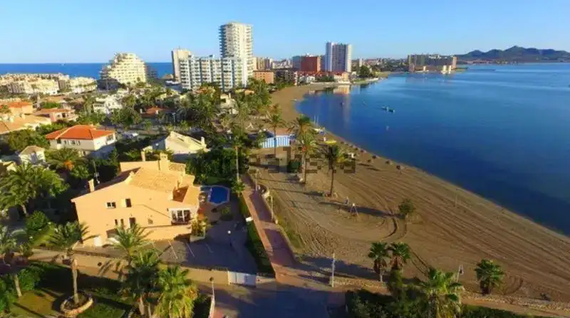 Chalet con piscina en venta en Zona Galúa - Calnegre, imagen 3