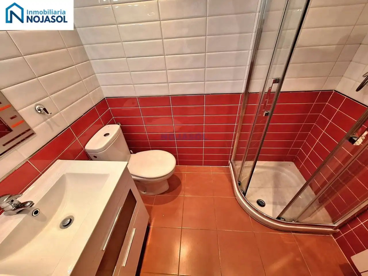 Badezimmer von Wohnungen zur Miete in Noja mit Heizung, Privatgarten und Terrasse
