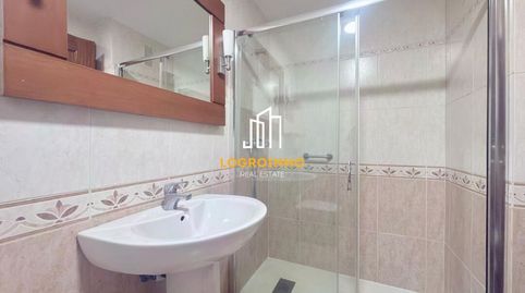 Foto 3 de Piso en venta en Cascajos - Piqueras, Logroño