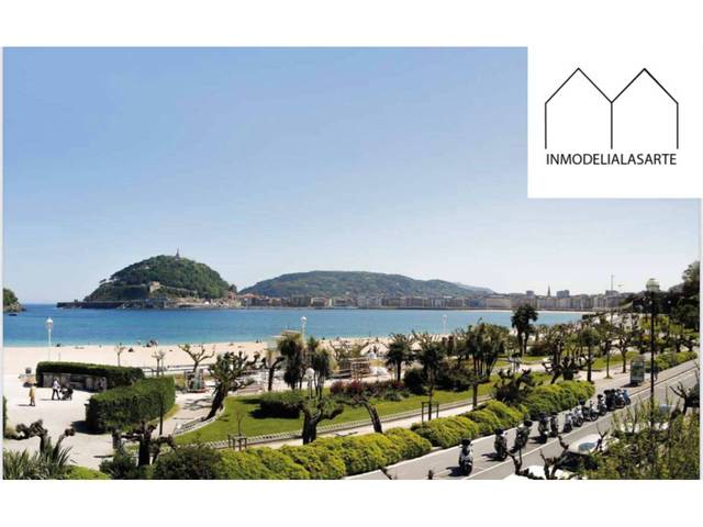 Piso en Venta en Avenida Satrustegi, 5 en Antiguo