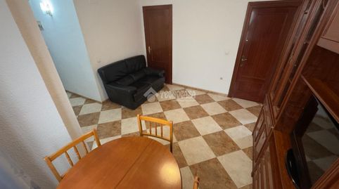 Foto 5 de Piso en venta en Los Castillejos - La Trinidad, Málaga Capital
