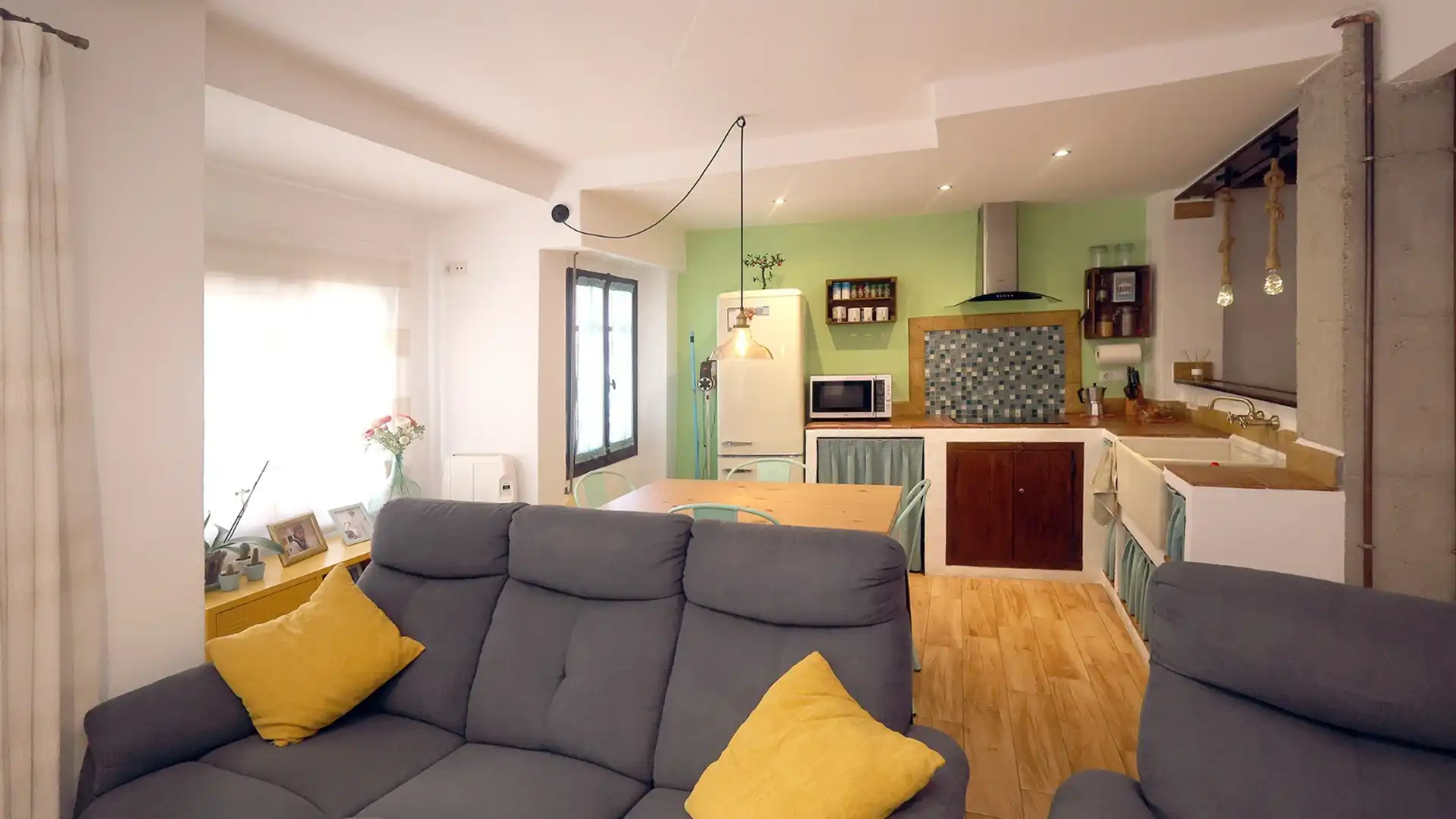 Flat for sale in Camí de Montcada, Torrefiel, Rascanya