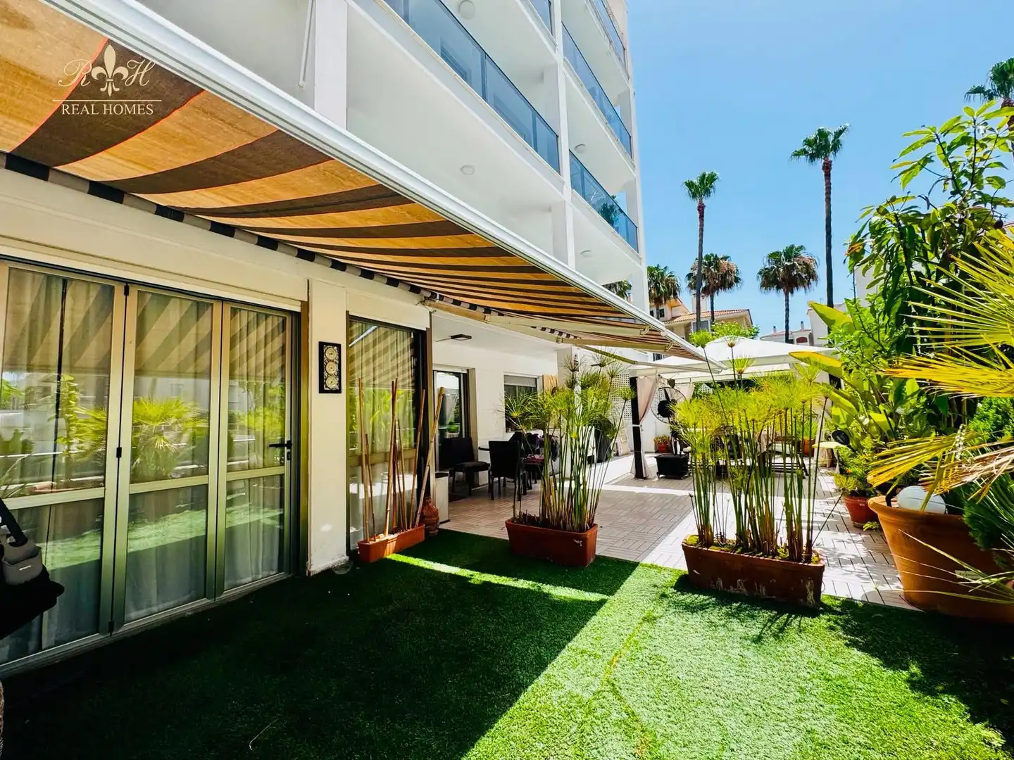 Piso con piscina en venta en L V BEETHOVEN