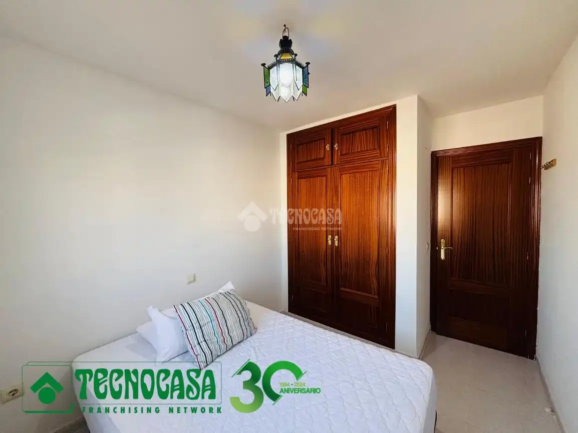 Casa aparellada amb terrassa en venda a Magán, imagen 21